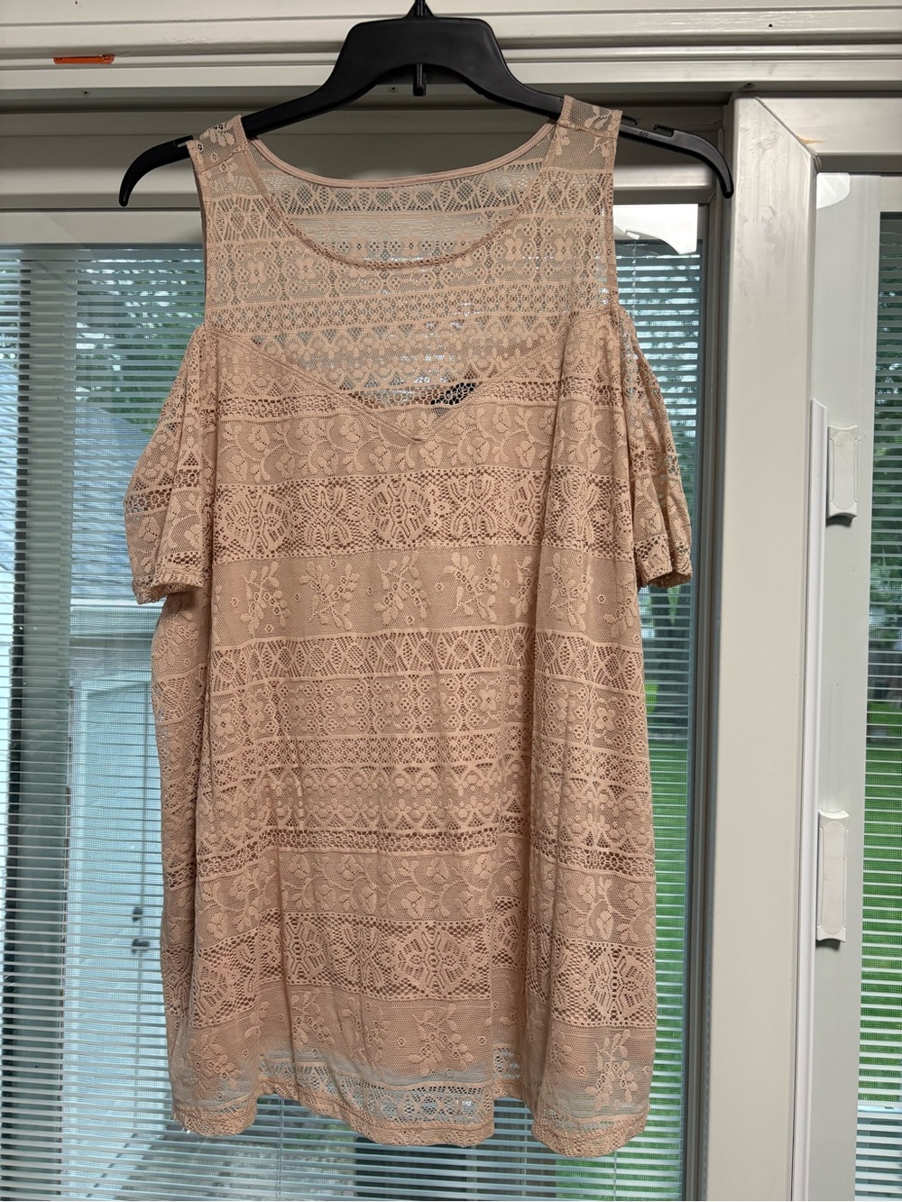 torrid Blush Lace Cold-Shoulder Top
